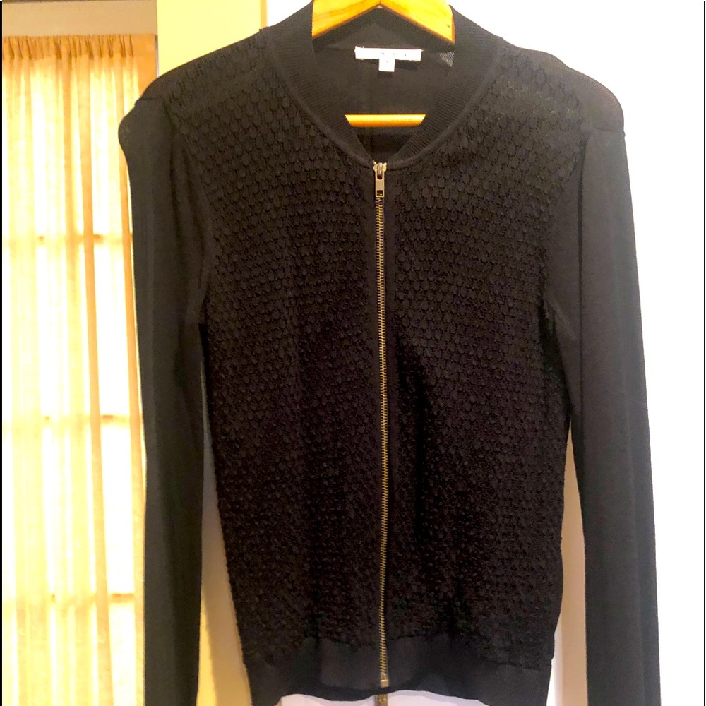 Cabi cardigan with zipper. Black